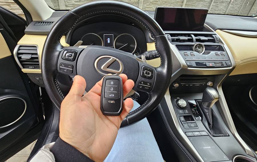 Cheie Lexus programată